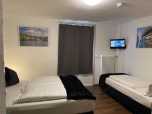 3-Bett-Zimmer